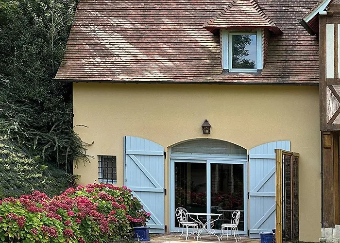 Apartment La Porte Bleue