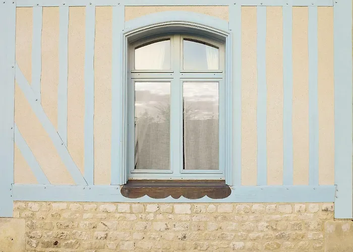 La Porte Bleue Apartment