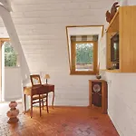 La Porte Bleue Daire