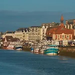 La Porte Bleue