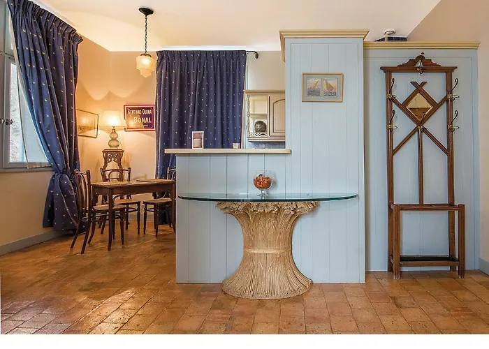 La Porte Bleue Trouville-sur-Mer